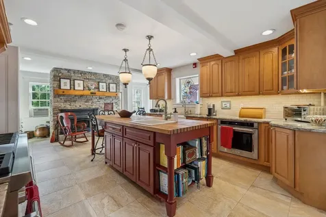 284 Wentworth Hill Road Sandwich NH 03227
