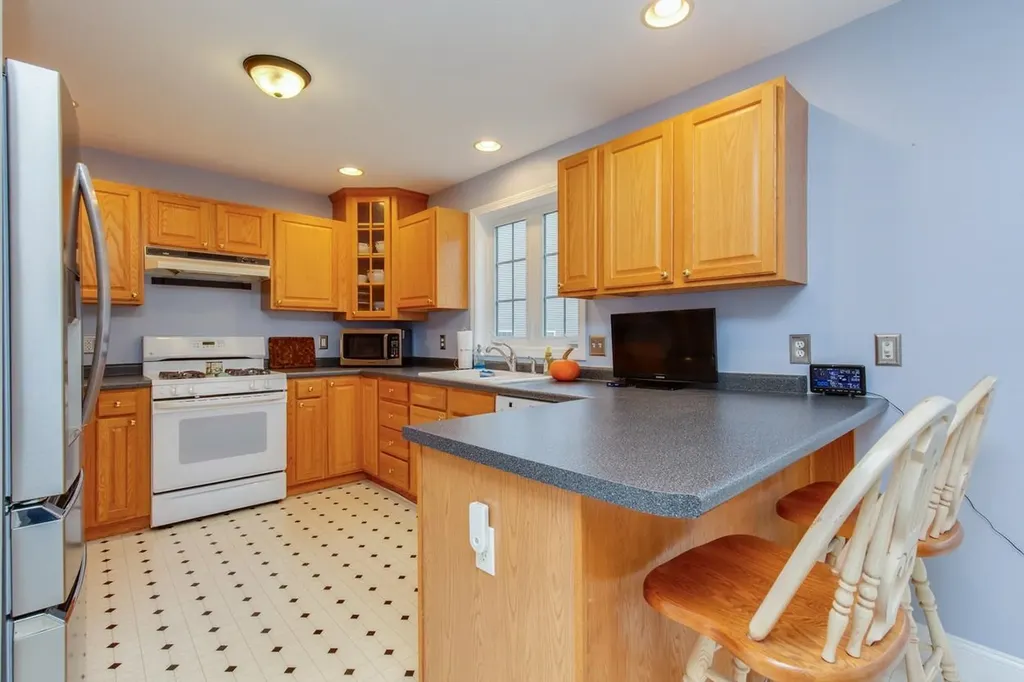 29 Hawk Drive Salem NH 03079