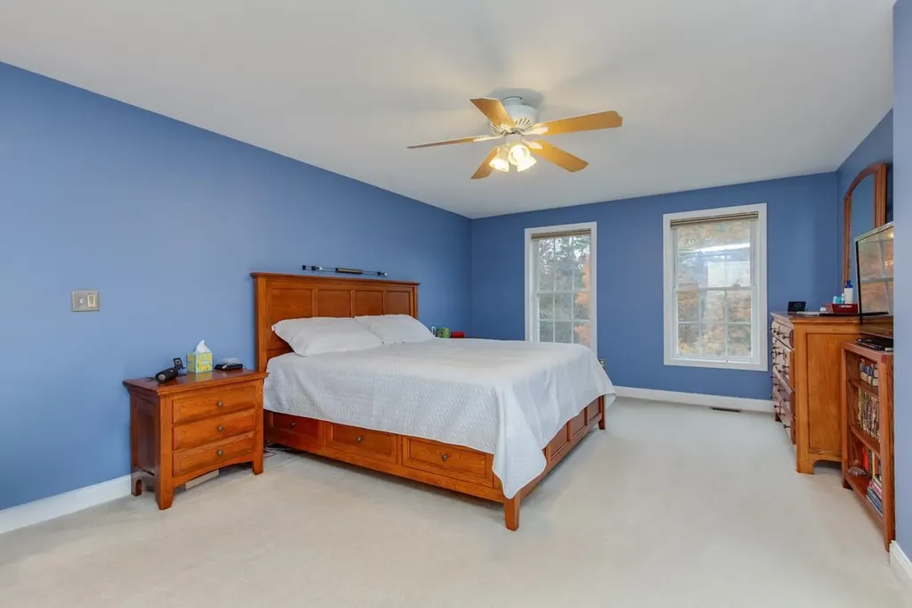 29 Hawk Drive Salem NH 03079