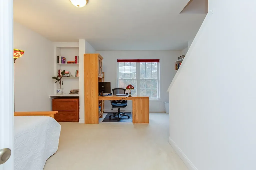 29 Hawk Drive Salem NH 03079