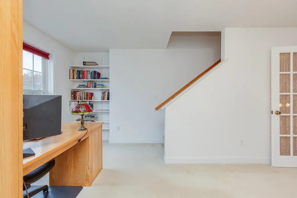 29 Hawk Drive Salem NH 03079