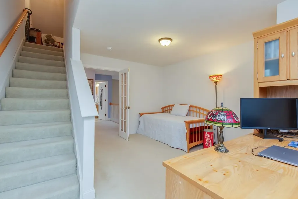 29 Hawk Drive Salem NH 03079