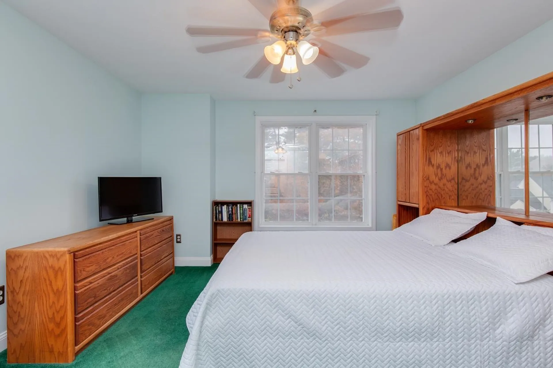 29 Hawk Drive Salem NH 03079