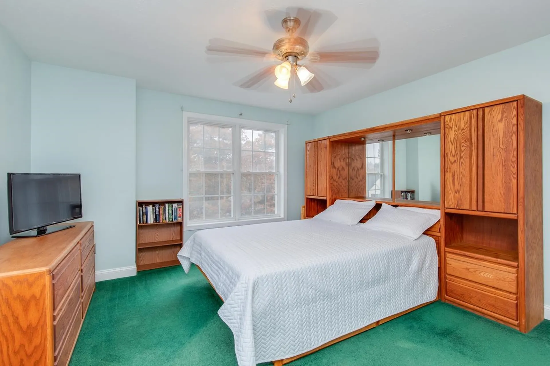 29 Hawk Drive Salem NH 03079