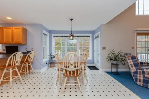 29 Hawk Drive Salem NH 03079