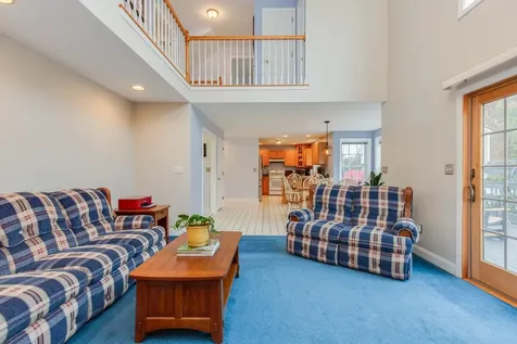 29 Hawk Drive Salem NH 03079