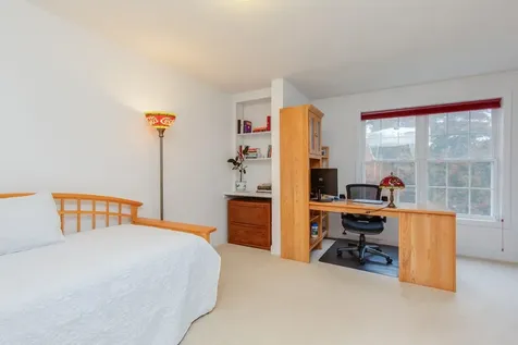 29 Hawk Drive Salem NH 03079