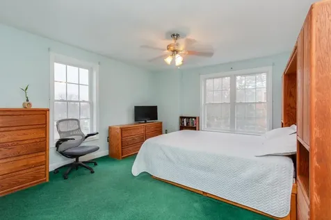 29 Hawk Drive Salem NH 03079