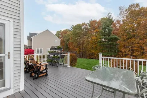 29 Hawk Drive Salem NH 03079