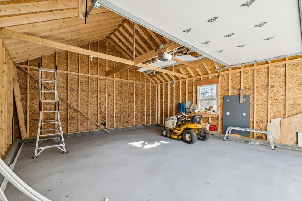 96 E Randolph Road Chelsea VT 05038