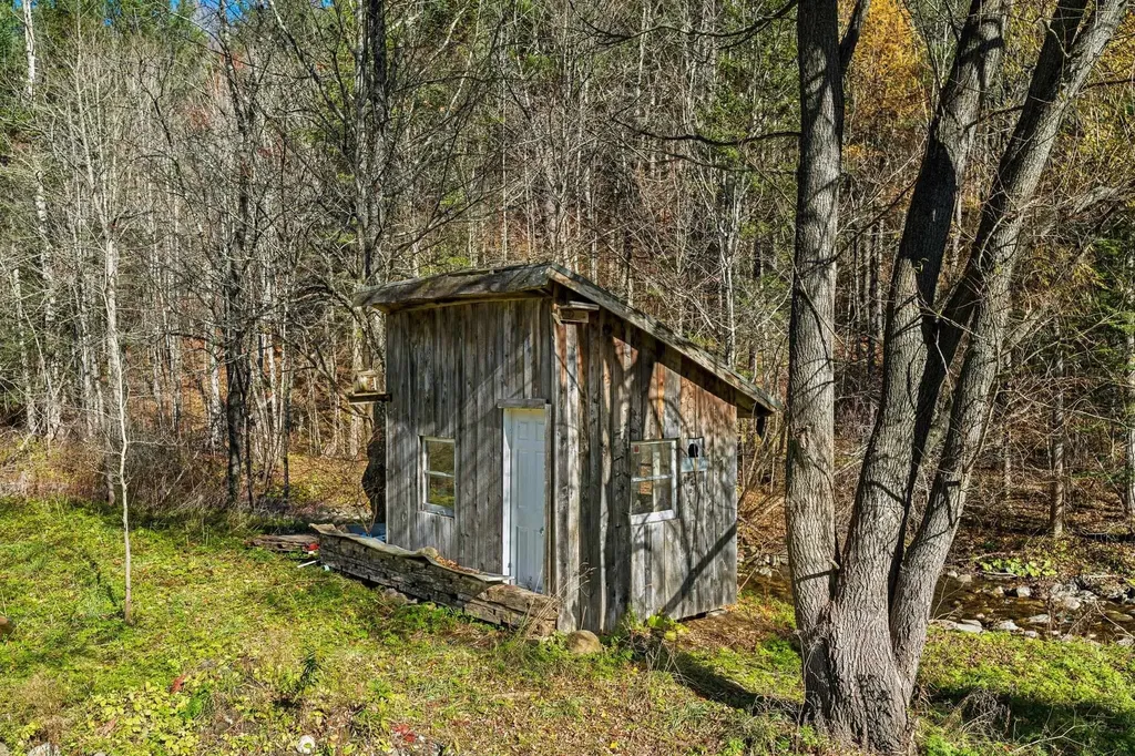 96 E Randolph Road Chelsea VT 05038