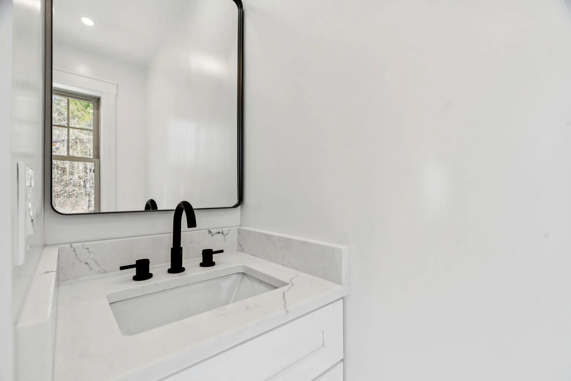 96 E Randolph Road Chelsea VT 05038