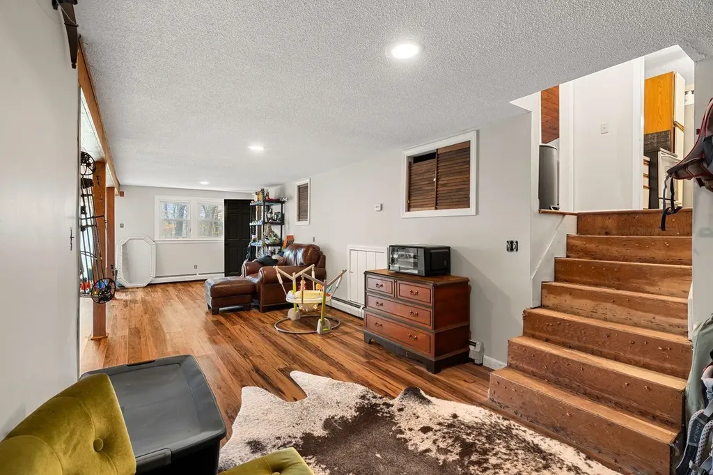 415 Savage Road Milford NH 03055