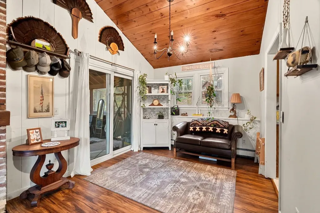 415 Savage Road Milford NH 03055