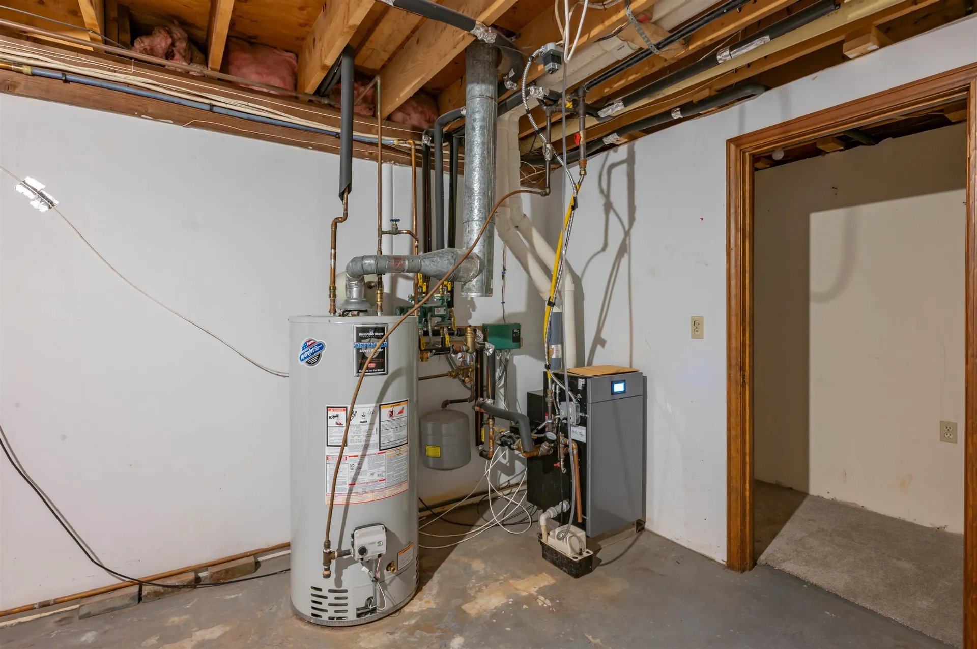 57 Wethersfield Road Nashua NH 03062