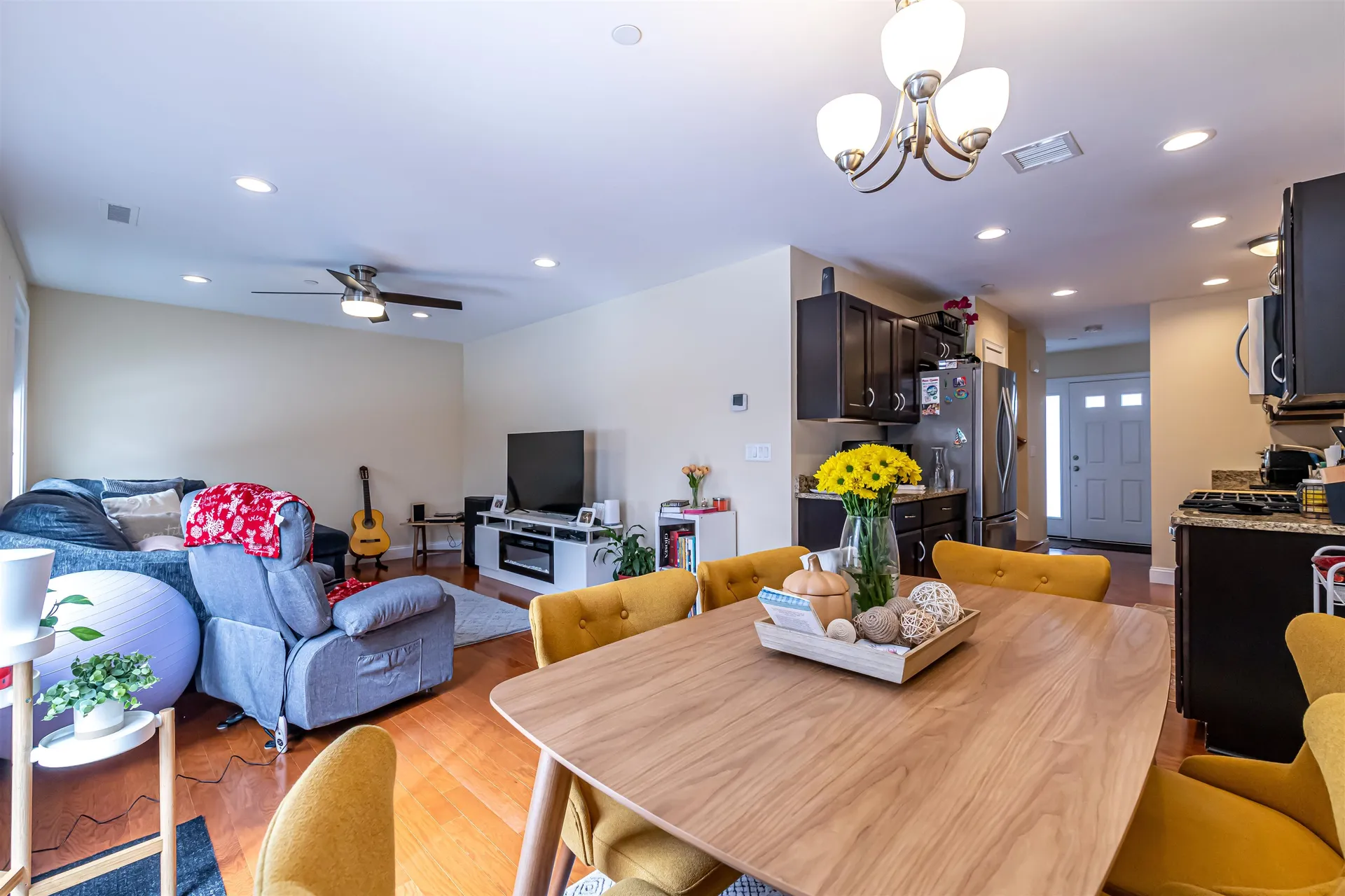 77 Deerwood Drive Nashua NH 03063