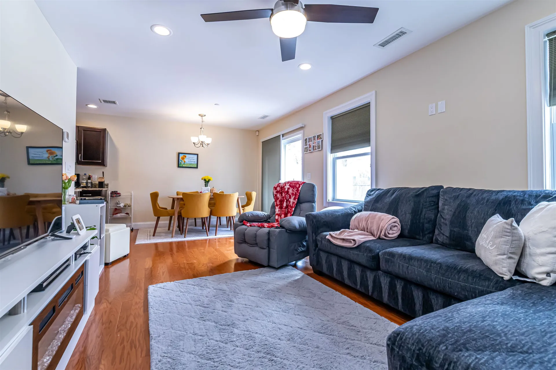 77 Deerwood Drive Nashua NH 03063