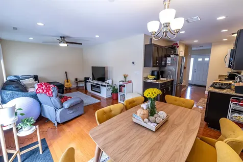 77 Deerwood Drive Nashua NH 03063