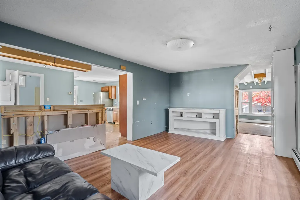 2 Dennison Avenue Salem NH 03079