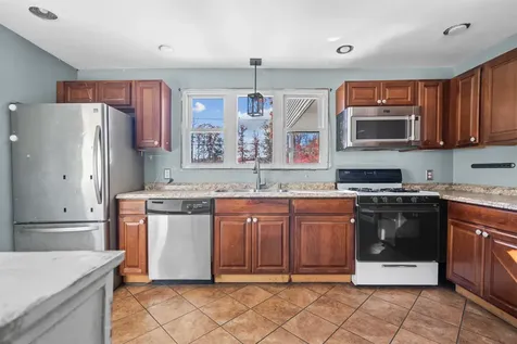 2 Dennison Avenue Salem NH 03079