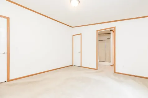 74 Seneca Street Rochester NH 03867-5167