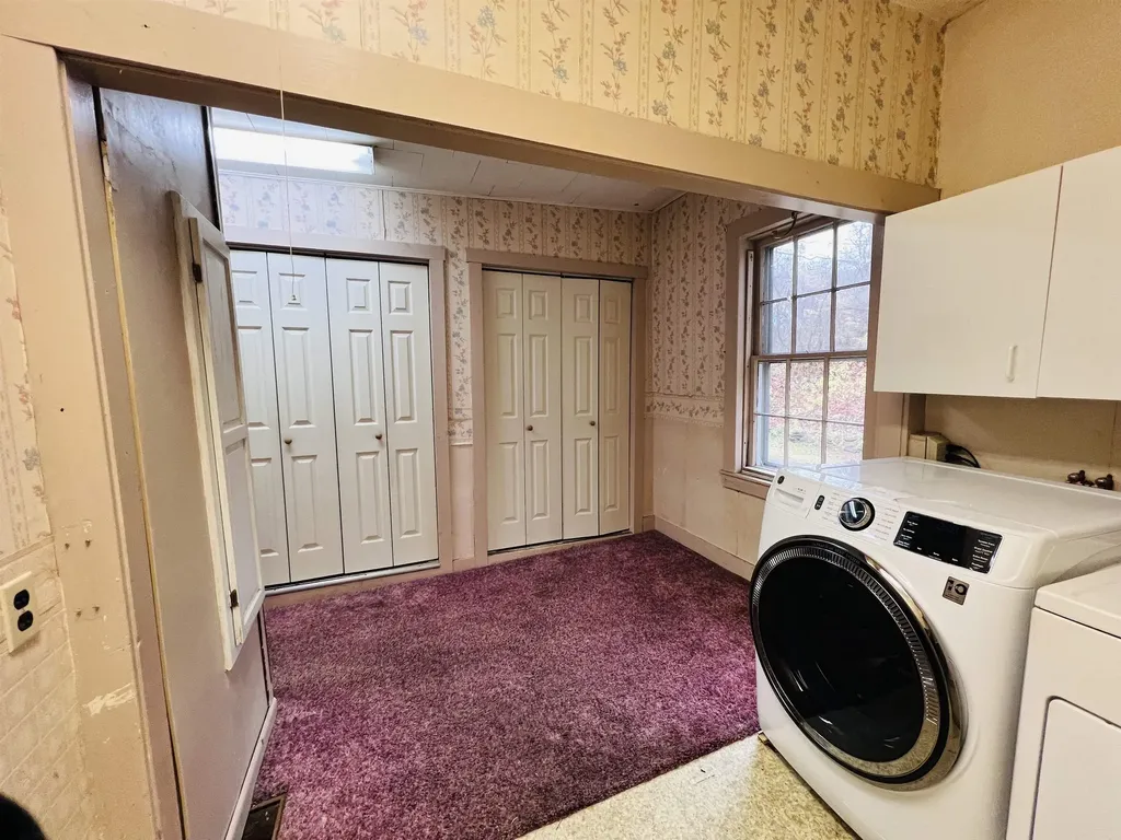 69 York Street Lyndon VT 05851