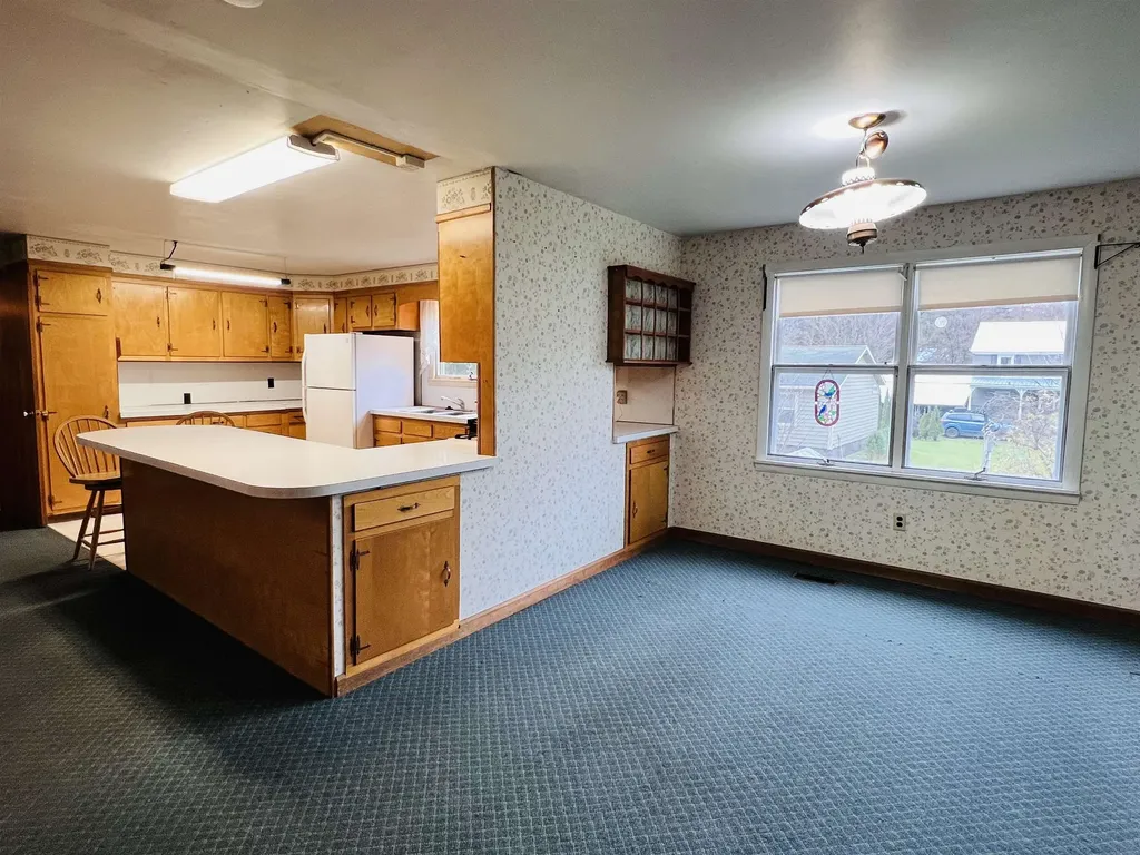 69 York Street Lyndon VT 05851