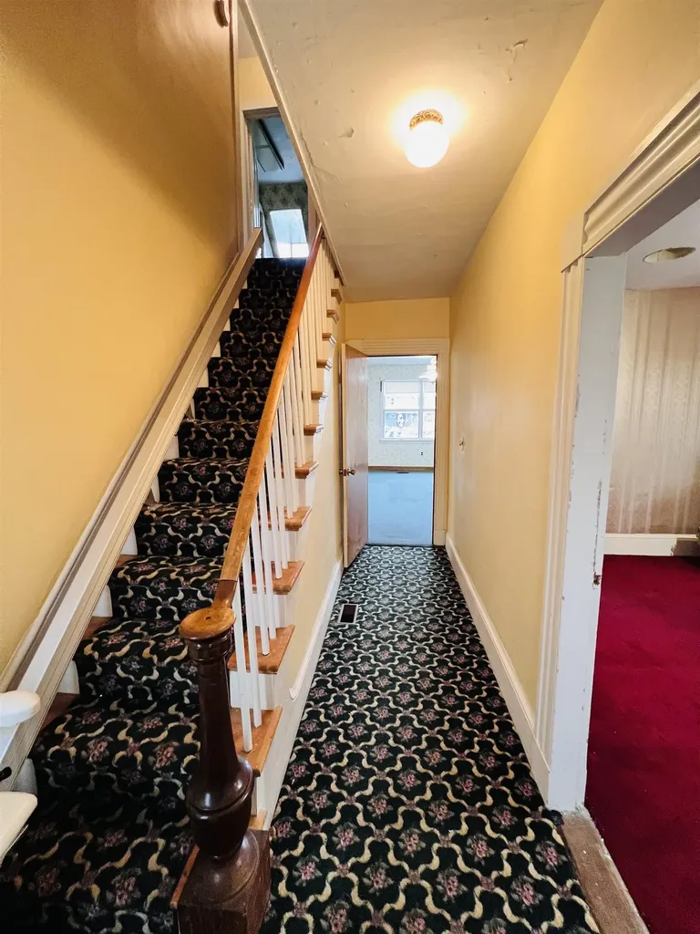 69 York Street Lyndon VT 05851