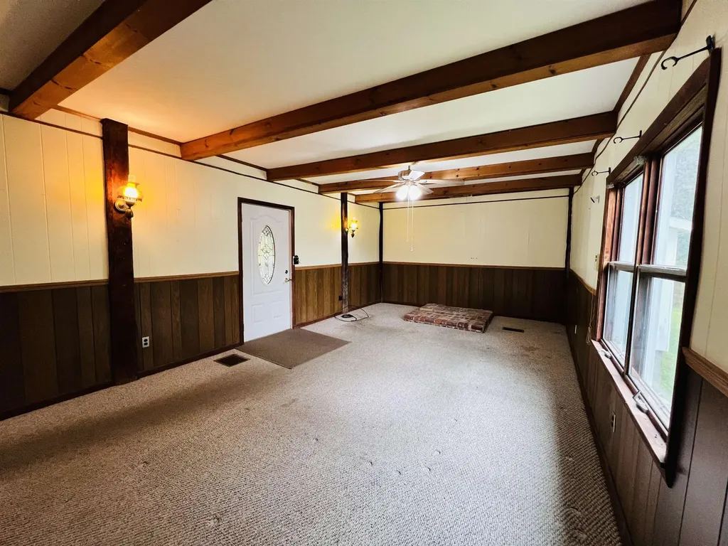 69 York Street Lyndon VT 05851