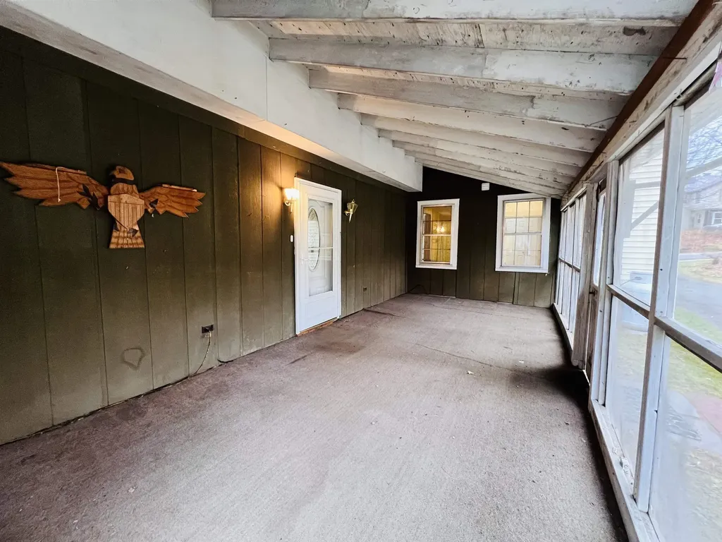 69 York Street Lyndon VT 05851