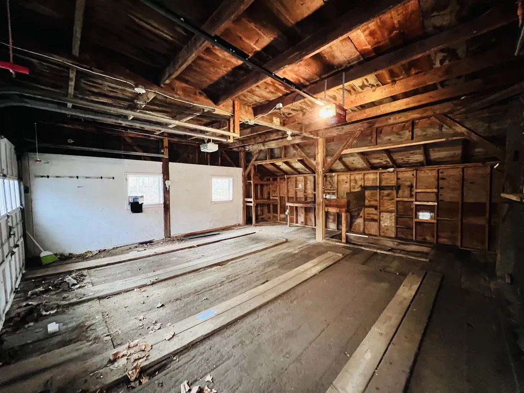 69 York Street Lyndon VT 05851