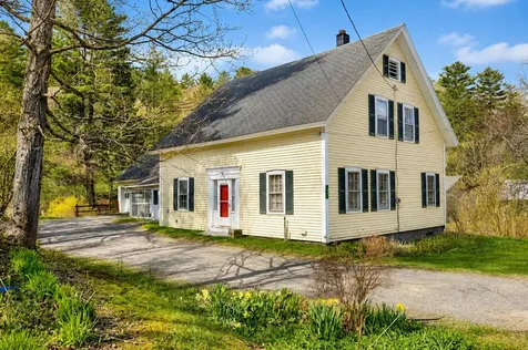 69 York Street Lyndon VT 05851
