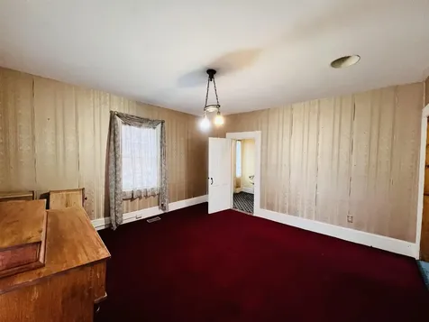 69 York Street Lyndon VT 05851