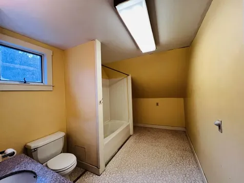 69 York Street Lyndon VT 05851