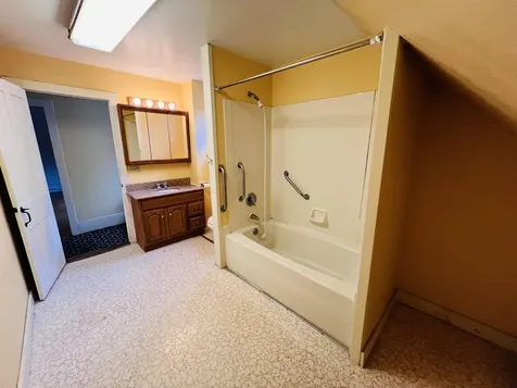 69 York Street Lyndon VT 05851