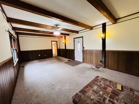 69 York Street Lyndon VT 05851