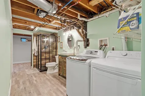 11 Bordeaux Street Nashua NH 03060