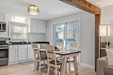 11 Bordeaux Street Nashua NH 03060