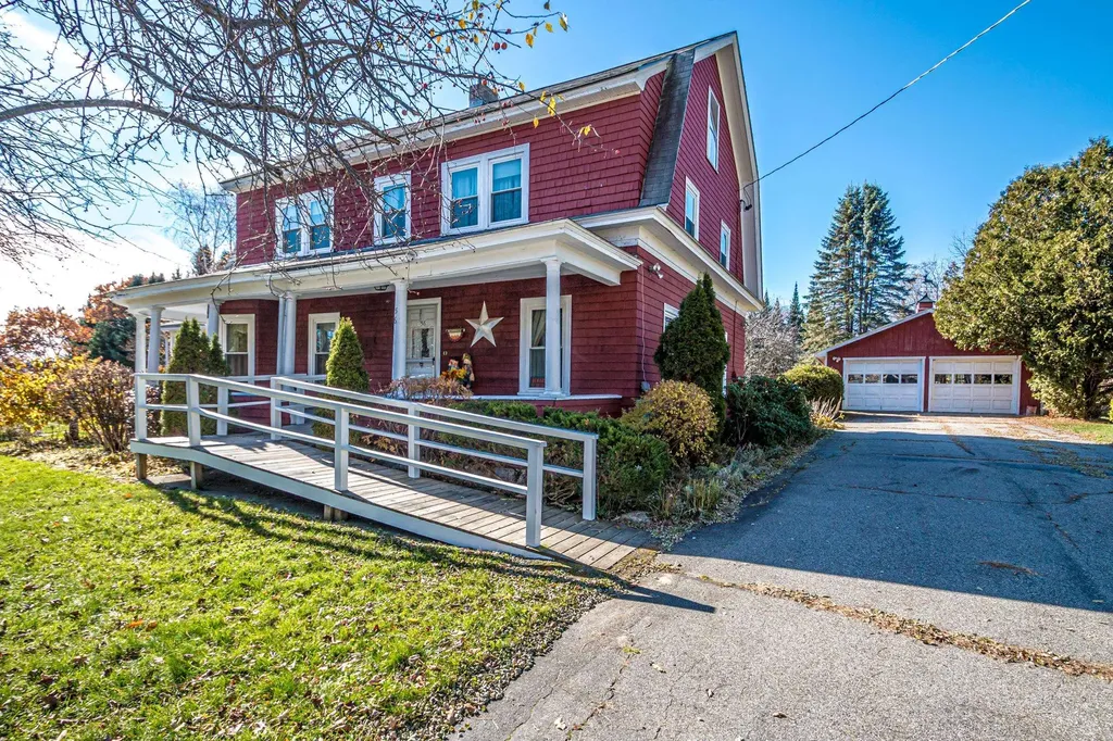 56 South Lunenburg Road Lunenburg VT 05906