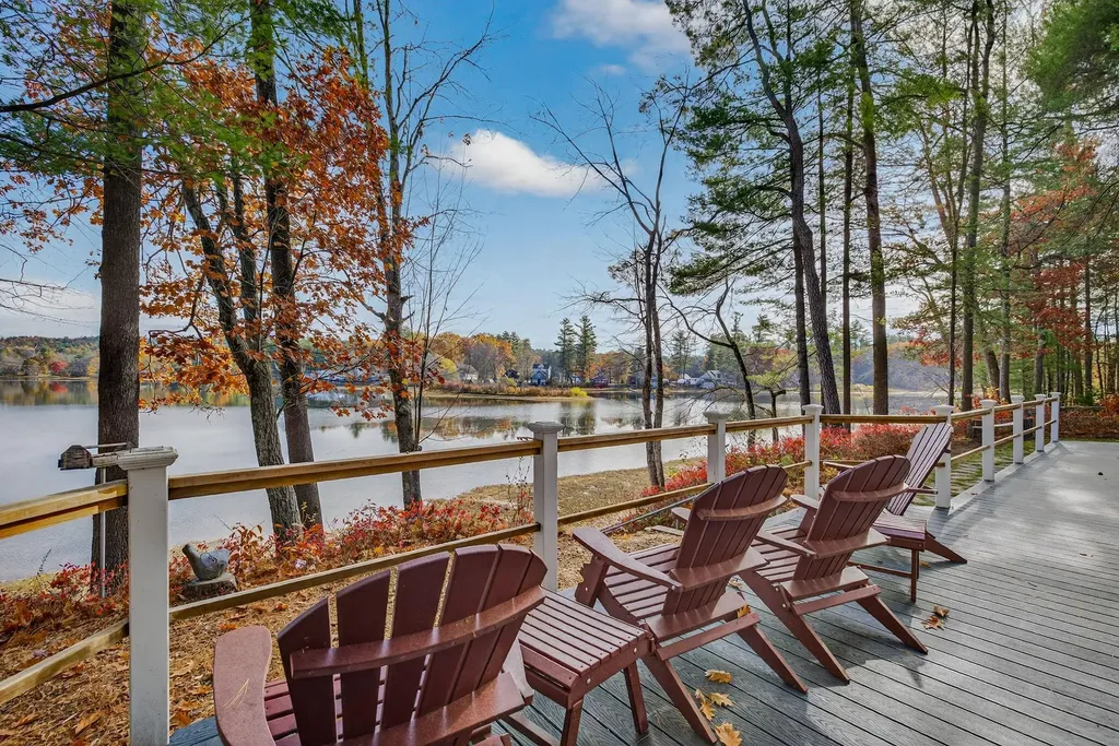 30 Crystal Lane Tilton NH 03276