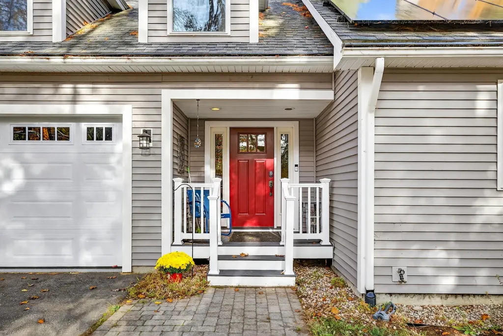 30 Crystal Lane Tilton NH 03276