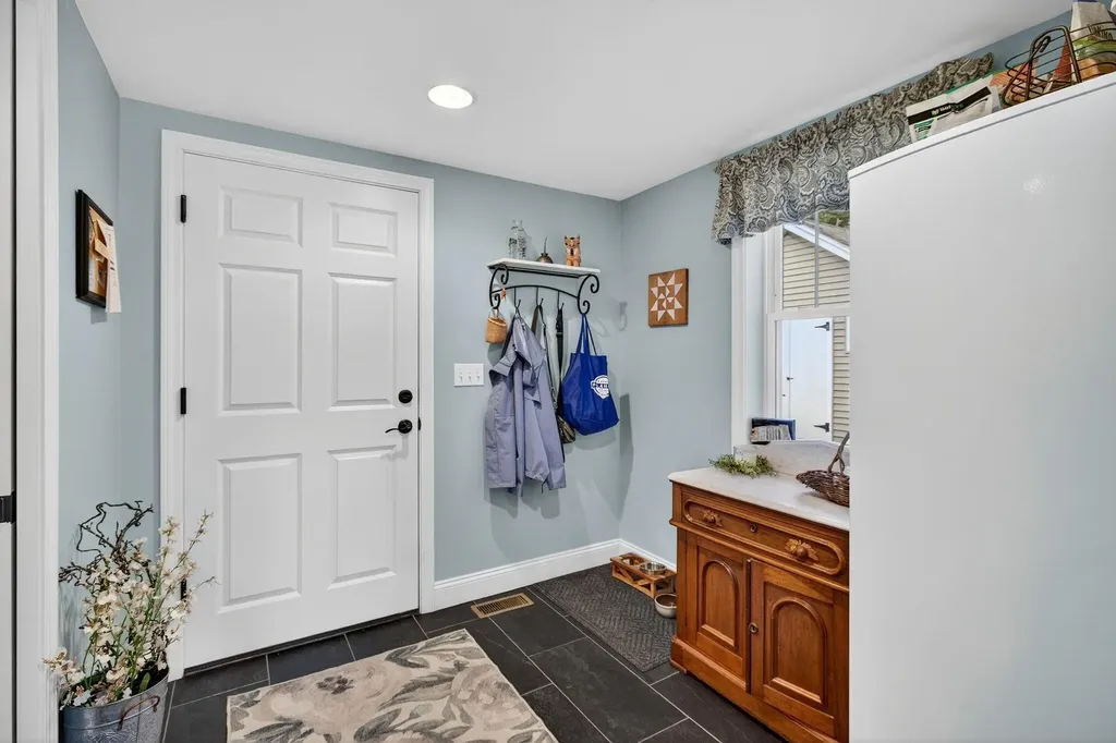 30 Crystal Lane Tilton NH 03276