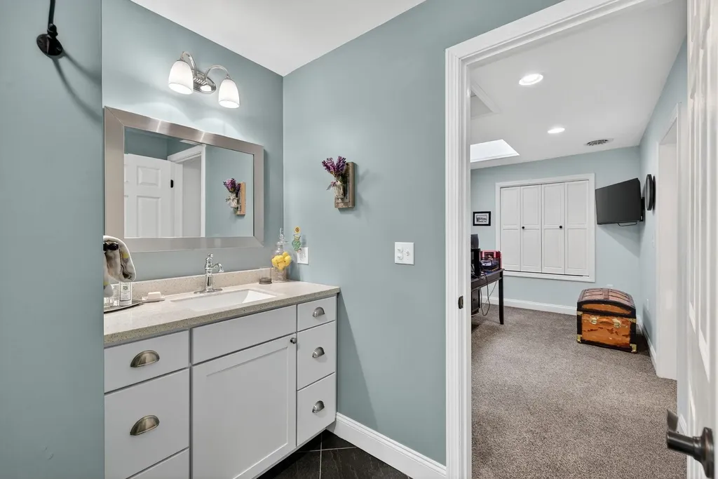 30 Crystal Lane Tilton NH 03276