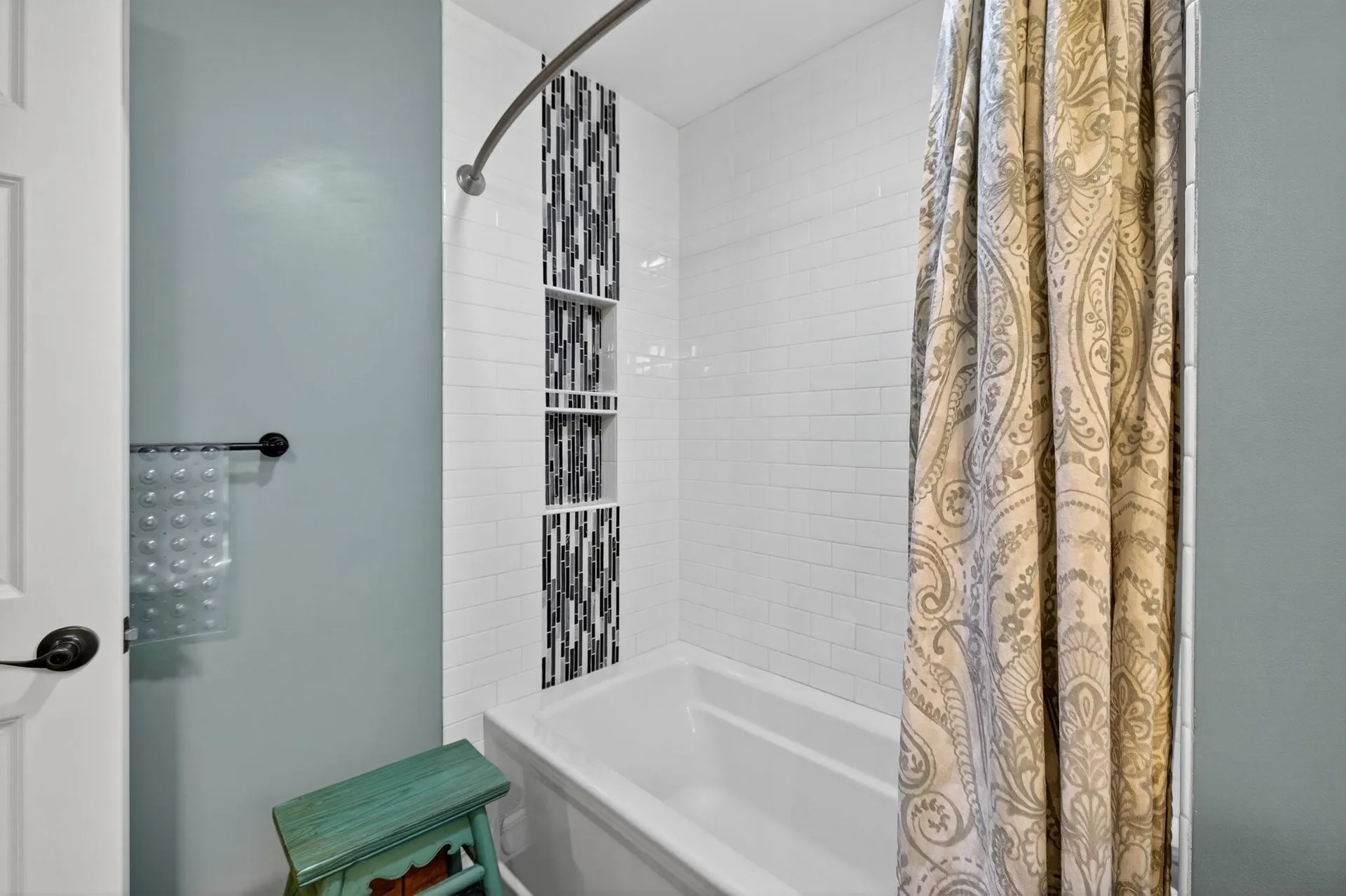 30 Crystal Lane Tilton NH 03276