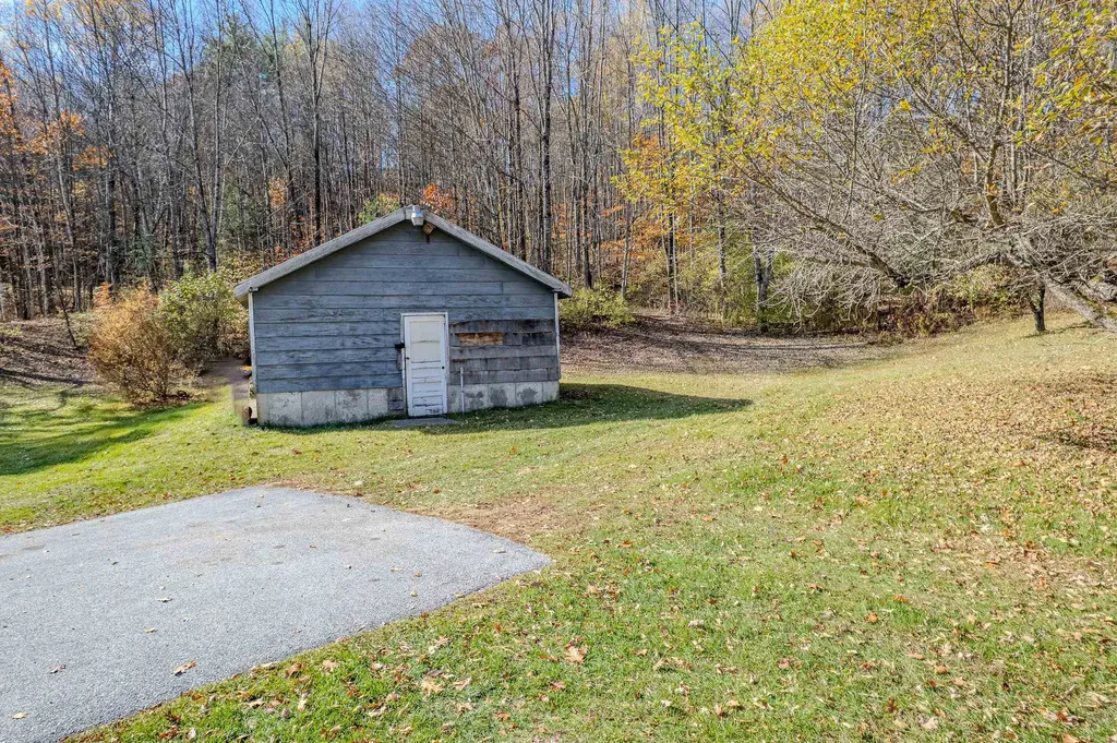 865 Walker Mountain Road Clarendon VT 05759