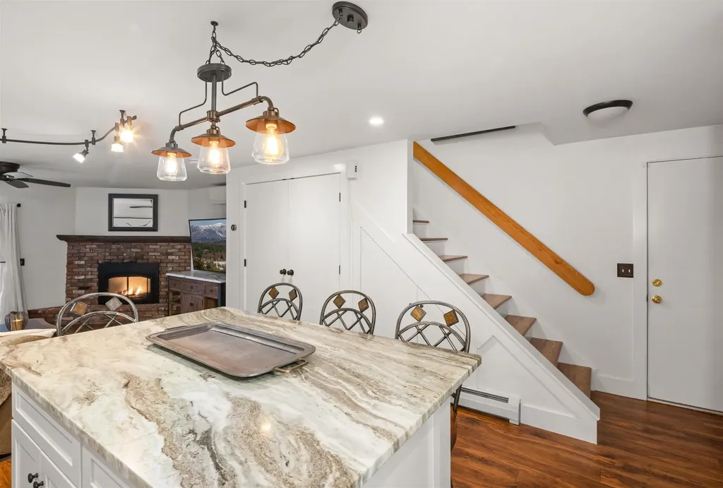 1126 Mountain Road Stowe VT 05672