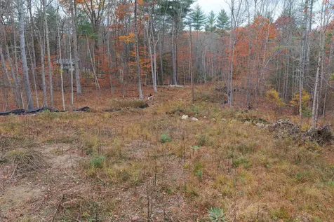 Lake Road Brentwood NH 03833