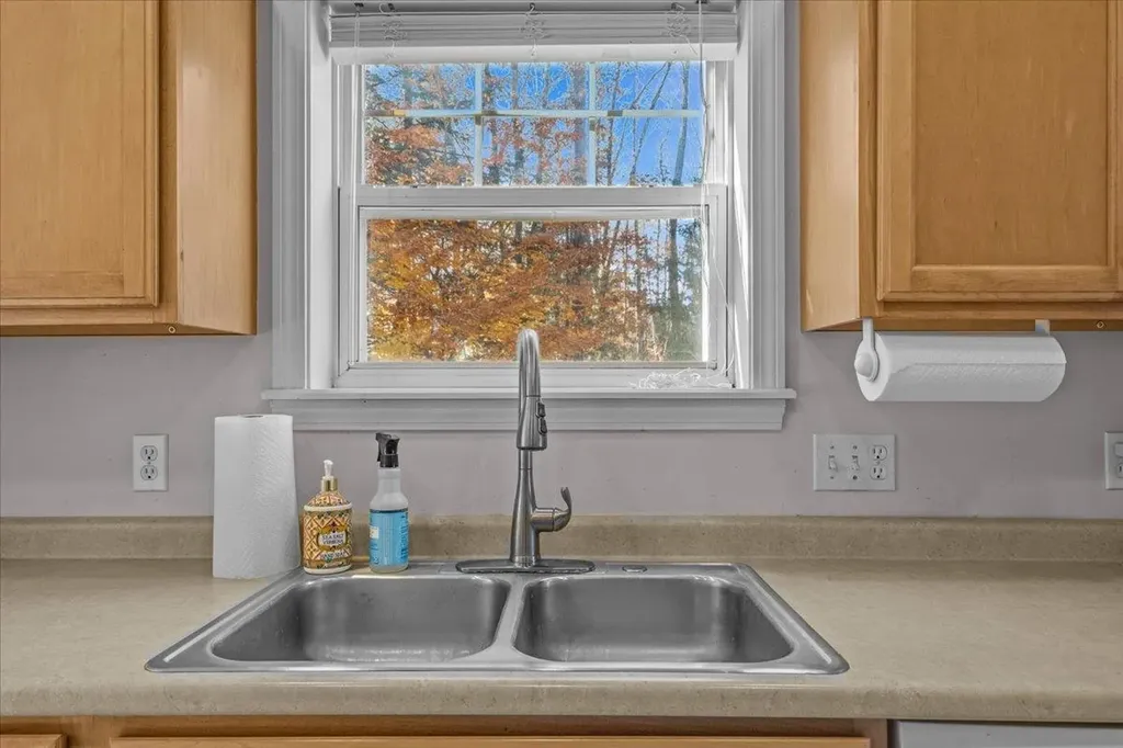 43 Marion Avenue Essex VT 05452