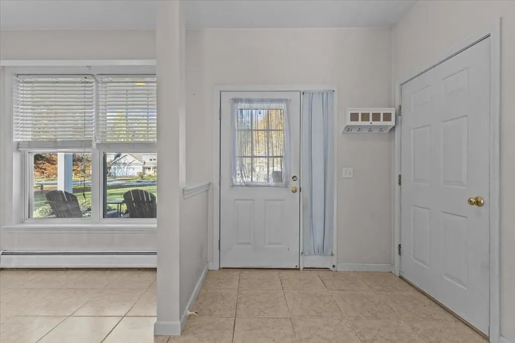 43 Marion Avenue Essex VT 05452