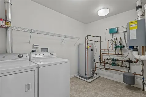 43 Marion Avenue Essex VT 05452